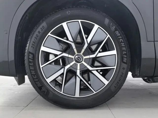 GAC Trumpchi Xiangwang S9 — Фото автомобиля 17