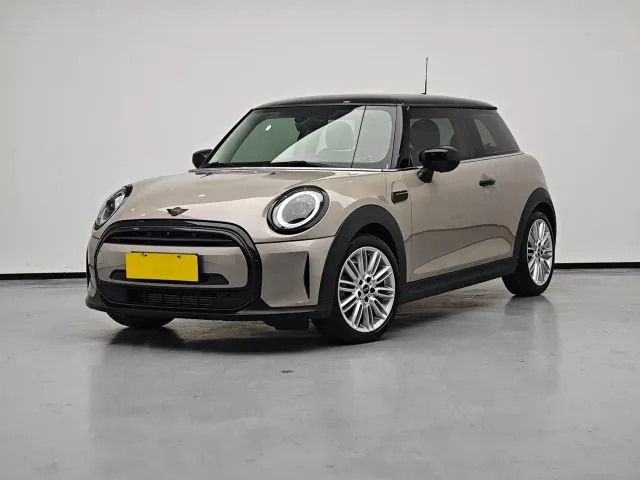 Фотография автомобиля — MINI Hatch