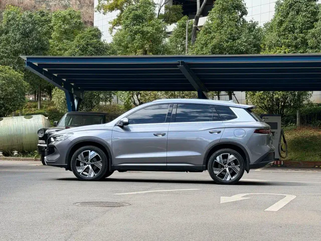 BYD Song Pro — Фото автомобиля 9