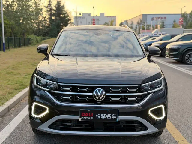 Volkswagen Tayron — Фото автомобиля 2
