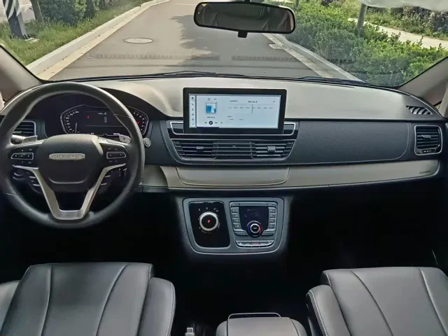 Maxus G20 — Фото автомобиля 9