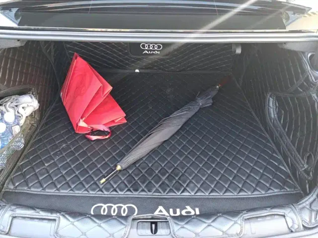 Audi A6L — Фото автомобиля 4