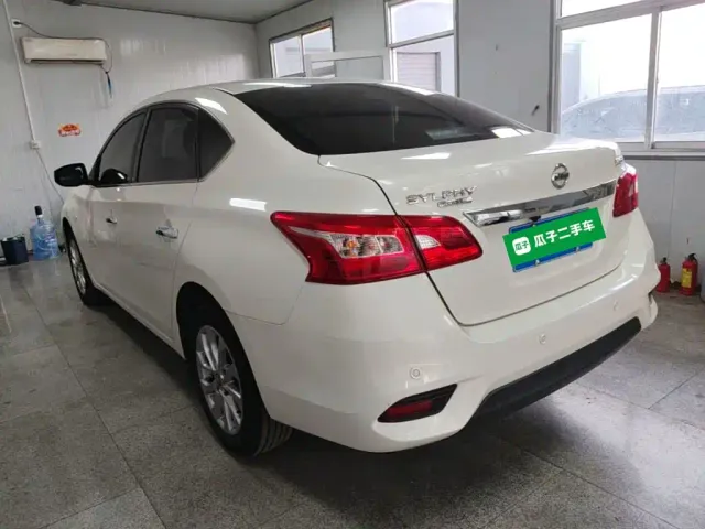 Nissan Sylphy — Фото автомобиля 4