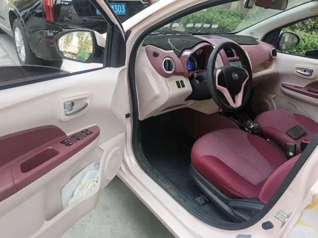 Changan Changan Benben E-Star 2021 National Edition Colorful Version LFP (31.86kWh) — Фото автомобиля 12