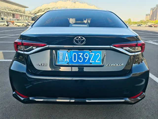 Toyota Corolla — Фото автомобиля 4