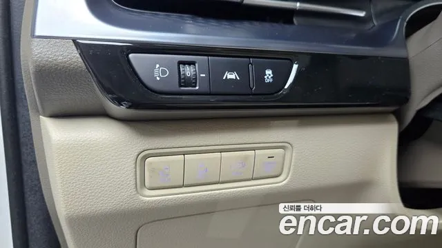 Kia Canival Carnival 4 поколение Дизель 7 мест Hi-Limousine — Фото автомобиля 14