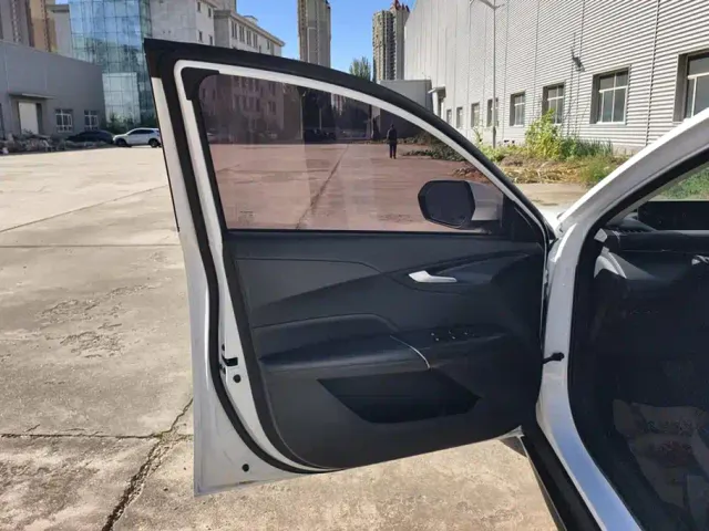 Changan Lamore — Фото автомобиля 7