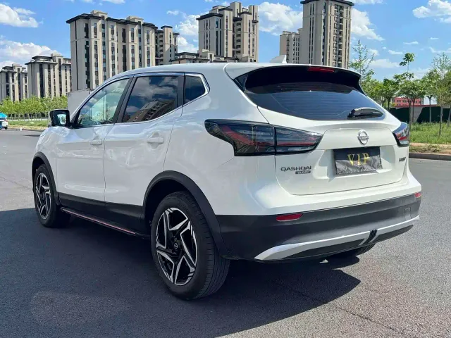 Nissan Qashqai — Фото автомобиля 9