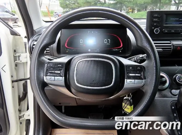 Hyundai Casper — Фото автомобиля 8