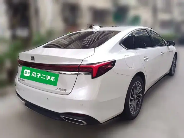 Buick LaCrosse — Фото автомобиля 6