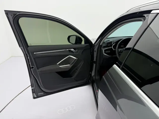 Audi Q3 — Фото автомобиля 21
