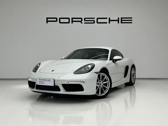 Фотография автомобиля — Porsche 718