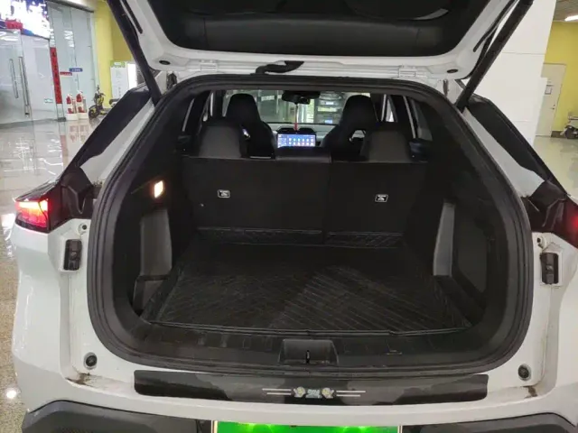 Dongfeng Fengshen L7 — Фото автомобиля 18