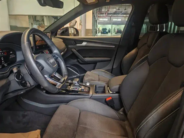 Audi Q5L Sportback — Фото автомобиля 15