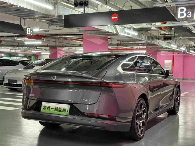 Changan Qiyuan A07 — Фото автомобиля 6