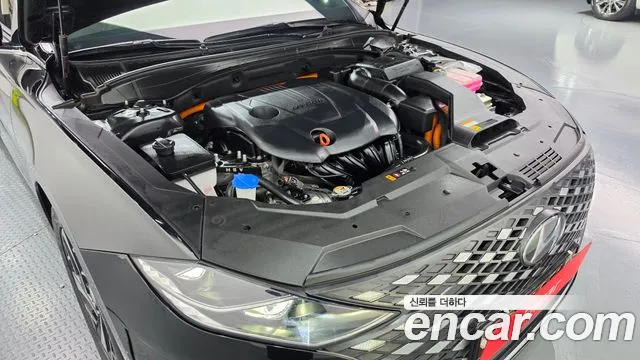 Hyundai Grandeur (New) Hybrid — Фото автомобиля 9