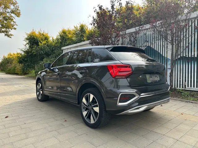 Audi Q2L — Фото автомобиля 8