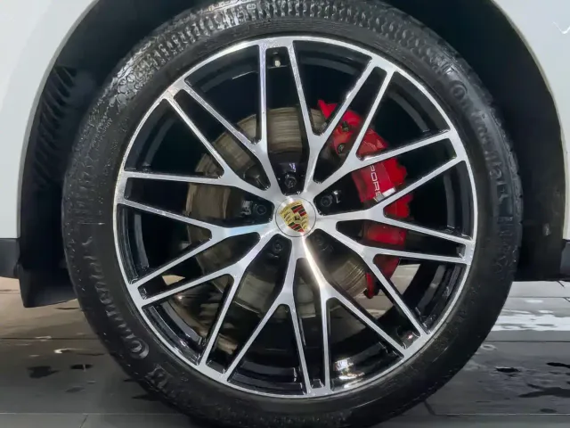 Porsche Macan — Фото автомобиля 8