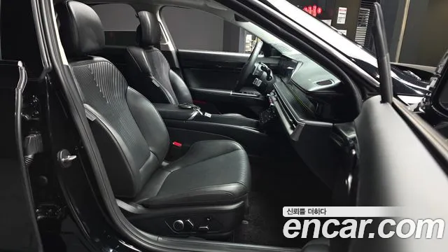 Hyundai Grandeur GN7 — Фото автомобиля 17