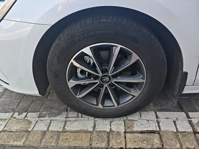 BYD Qin PLUS — Фото автомобиля 22