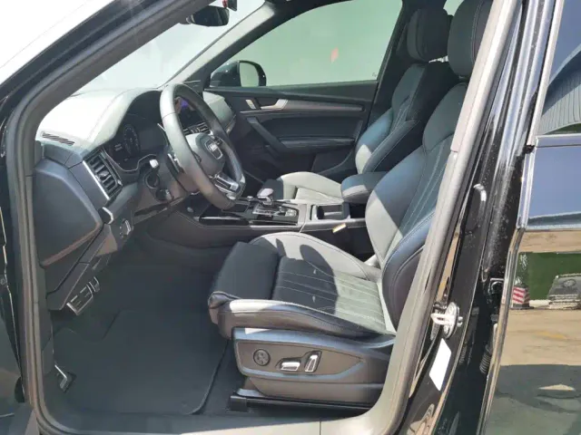 Audi Q5L — Фото автомобиля 12