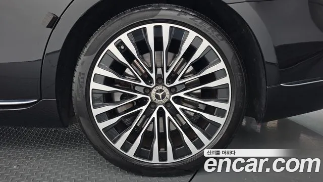 Mercedes-Benz S-Class — Фото автомобиля 21