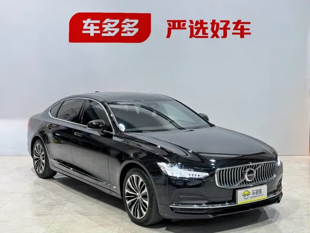 Volvo S90 — Фото автомобиля 3