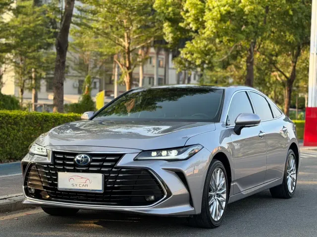Фотография автомобиля — Toyota Avalon