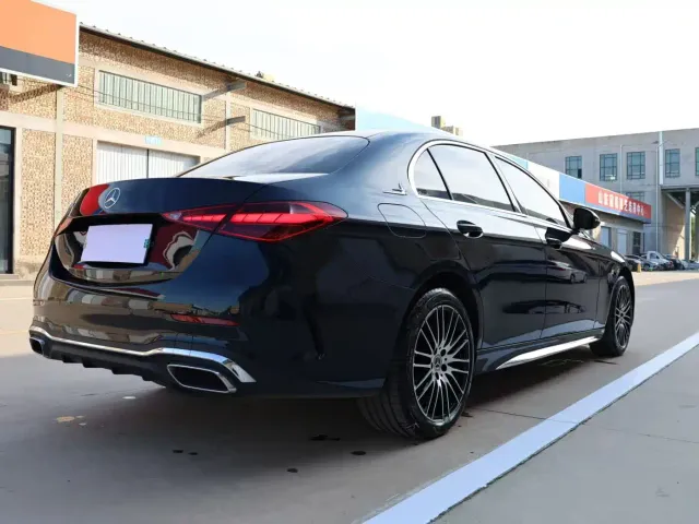 Mercedes-Benz C-Class — Фото автомобиля 10