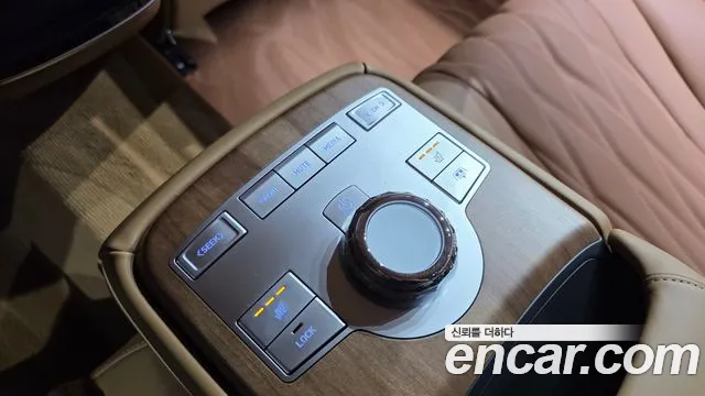 Genesis G80 Бензин 2.5 турбо AWD — Фото автомобиля 26