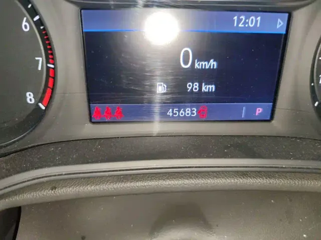 Buick Regal — Фото автомобиля 13