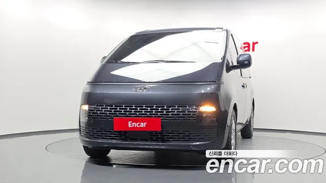 Hyundai Staria — Фото автомобиля 2