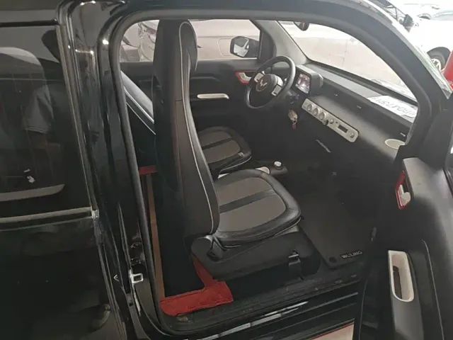 Wuling Hongguang Mini EV — Фото автомобиля 24