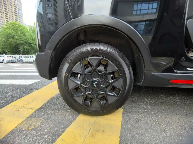 Wuling Hongguang Mini EV — Фото автомобиля 12