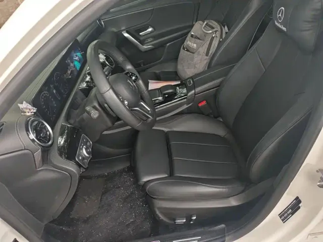 Mercedes-Benz Mercedes-Benz A-Class 2021 A 200 L Sport Sedan Dynamic Type — Фото автомобиля 14