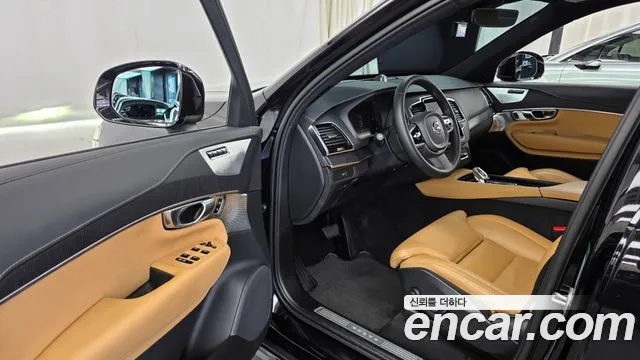 Volvo XC90 Generation 2 — Фото автомобиля 10