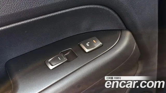 KG_Mobility_Ssangyong Rexton Новый Rexton Sport Khan Дизель 2.2 4WD — Фото автомобиля 18