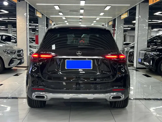 Mercedes-Benz GLE-Class — Фото автомобиля 8