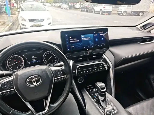 Toyota Venza — Фото автомобиля 9