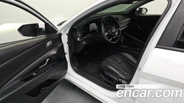 Hyundai Avante CN7 — Фото автомобиля 15