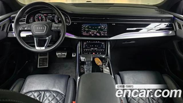 Audi Q8 55 TFSI quattro Premium — Фото автомобиля 7