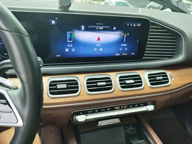 Mercedes-Benz GLE-Class — Фото автомобиля 17