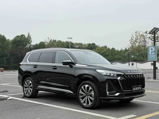 Exeed VX — Фото автомобиля 2