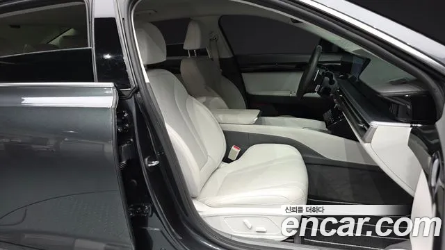 Hyundai Grandeur GN7 — Фото автомобиля 17