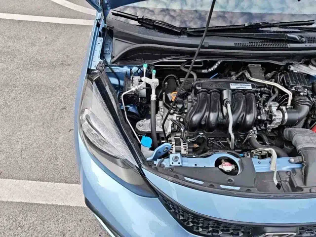 Honda Fit — Фото автомобиля 9