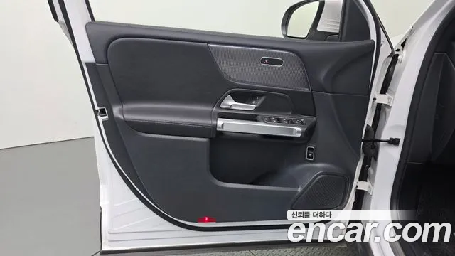 Mercedes-Benz GLB-Class GLB-класс X247 — Фото автомобиля 21