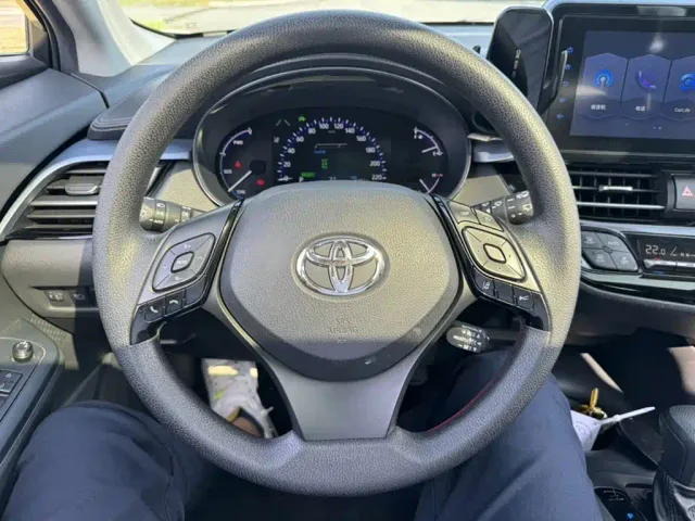 Toyota IZOA — Фото автомобиля 3
