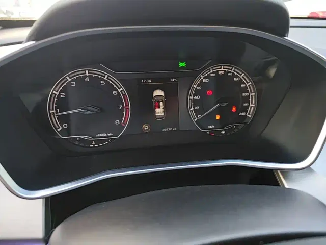 Geely Binyue — Фото автомобиля 11