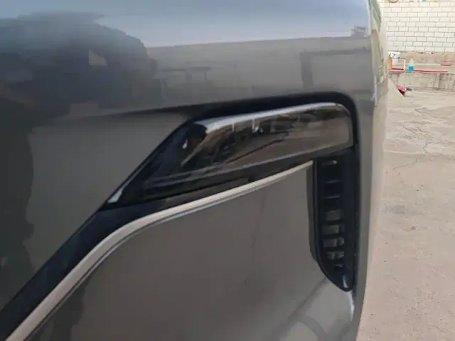 Geely Galaxy Starship 7 EM-i — Фото автомобиля 5
