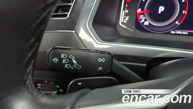 Volkswagen Tiguan — Фото автомобиля 24